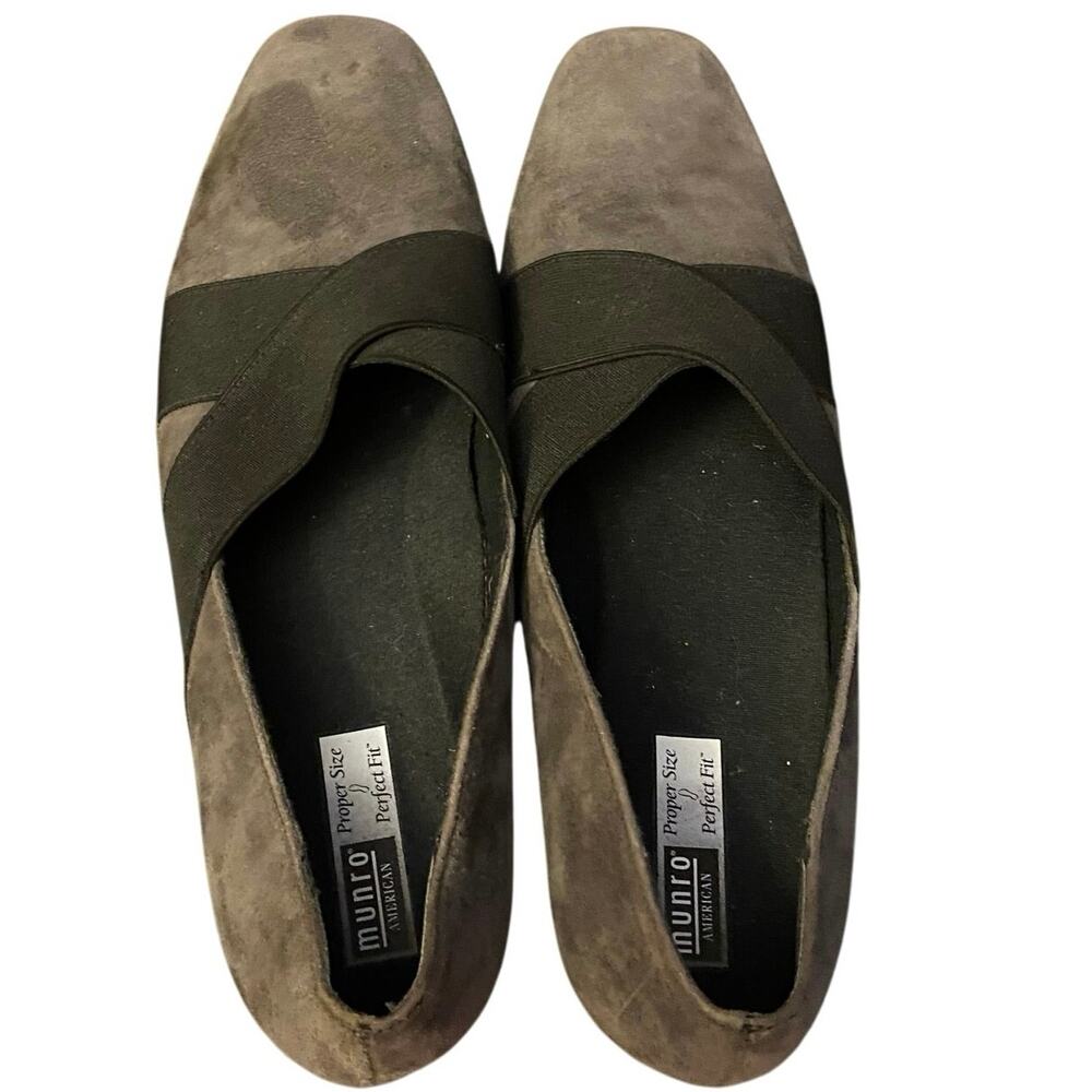 Munro Women's Gray Suede, Wedge, Slip On, Elastic Crossband, Size 8, Runs Narrow
